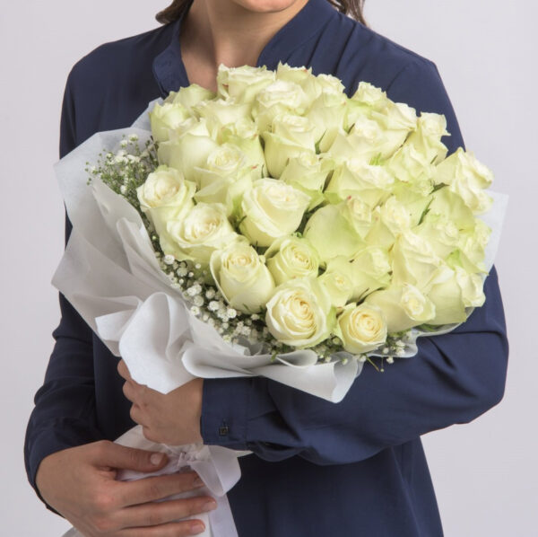Ramo Amor Sin Límites 60 Rosas Blancas