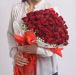 Ramo Buchón 60 Rosas (Elige color)