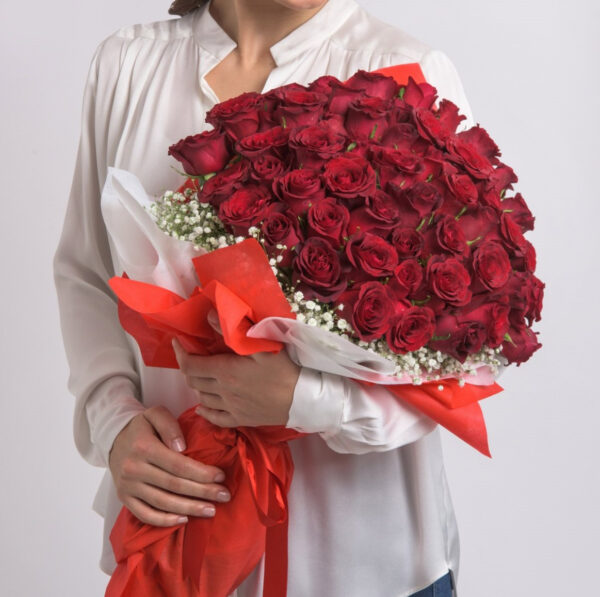 Ramo Buchón 60 Rosas (Elige color)