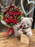 Pack Deleite: Ramo 12 rosas + Oso de Peluche