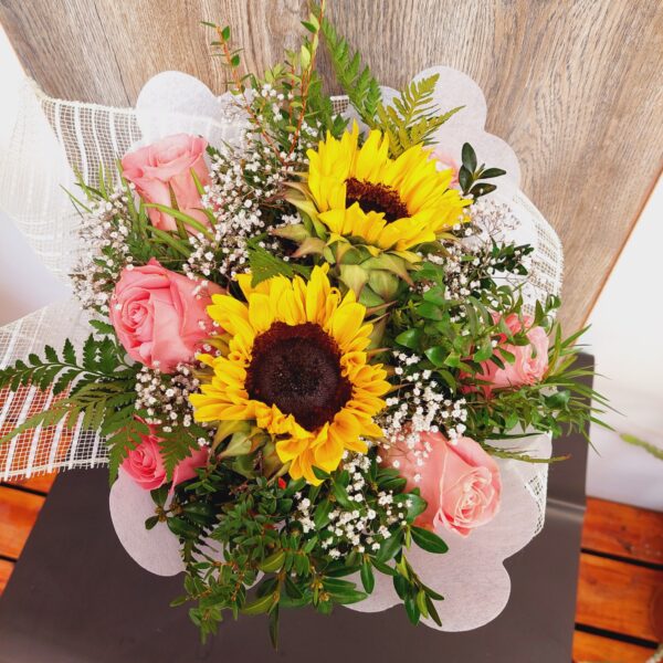 Ramo Rosas Rosadas y Girasoles